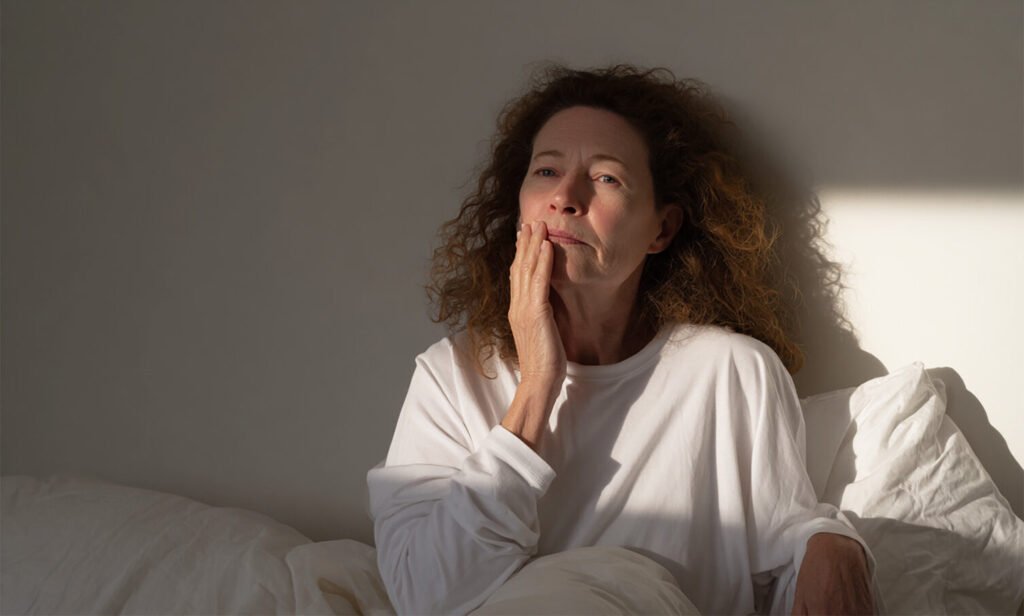 1.1.9_surprising_symptoms_no_one_tells_you_about_perimenopause_01_thumbnail_web-aspect-ratio-1506-906